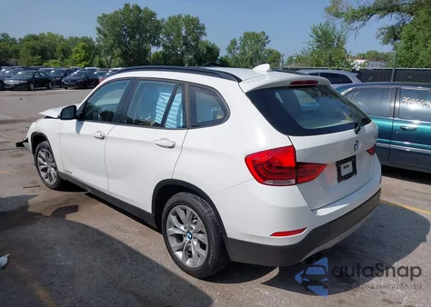 2014 BMW X1 xDrive28I z USA, uszkodzony, nr VIN WBAVL1C55EVY14453